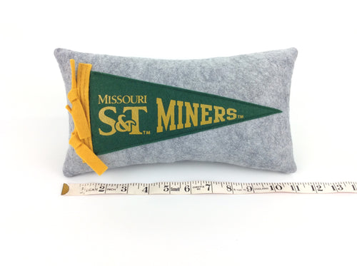 Missouri S&T Pennant Pillow - Small 11 inches